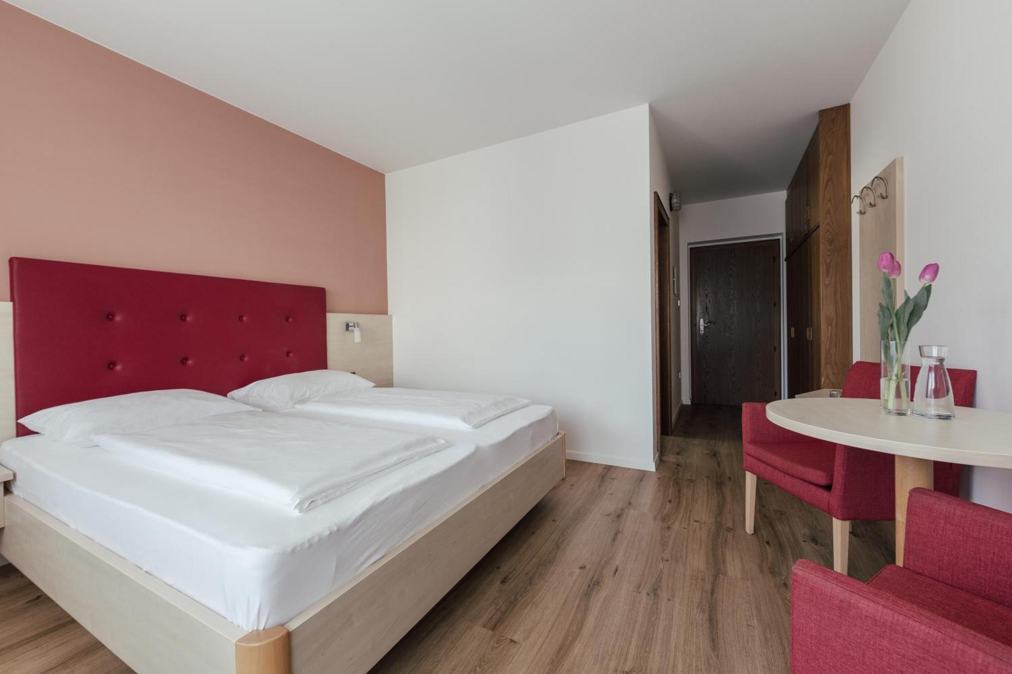 Hotel Garni Sirmian メラーノ エクステリア 写真
